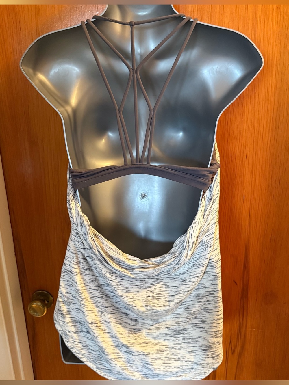Lululemon Free to be Serene